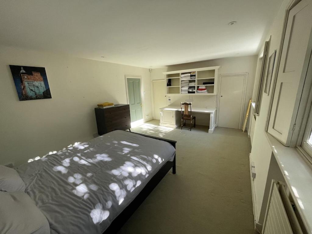 Beautiful 5-bedroom Townhouse Appartamento *